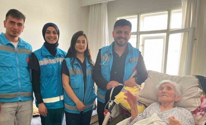 Evde sağlık hizmeti hastaları mutlu ediyor