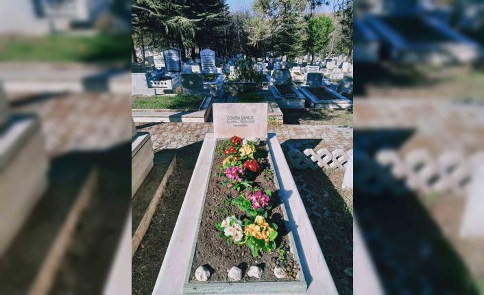 Gazeteci Talat Atilla’dan babasının mezar taşındaki ismi değiştiren dizi yapım şirketine tepki