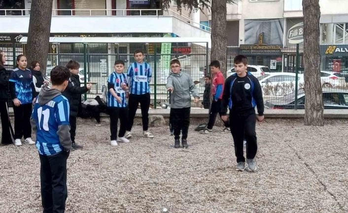 Hem sporda hem okulda başarı