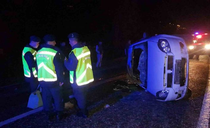 Karabük’te devrilen otomobil 30 metre sürüklendi: 3’ü çocuk 5 yaralı