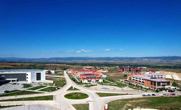 Kastamonu Üniversitesi’nden geleceğin teknolojilerine yönelik yeni programlar