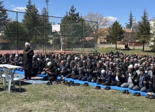 Konya’da yağışlar için şükür duası yapıldı
