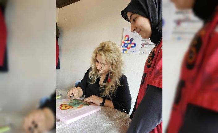 Kütahya’da minikler el sanatlarıyla buluştu