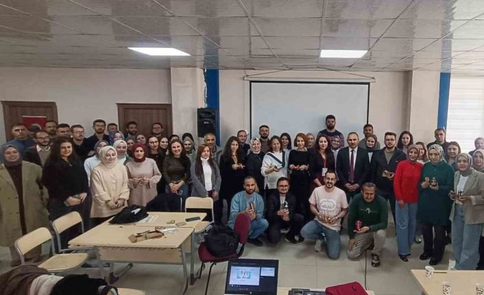 Muradiye’de öğretmenlere yönelik STEM çalıştayı düzenlendi