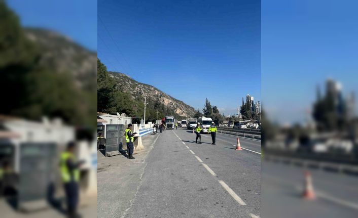 Otoyoldaki denetimde 11 sürücüye cezai işlem uygulandı
