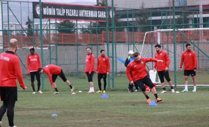 Tuncay Şanlı: "Play-off’un içindeyiz, bu hedeften de kopmak istemiyoruz"