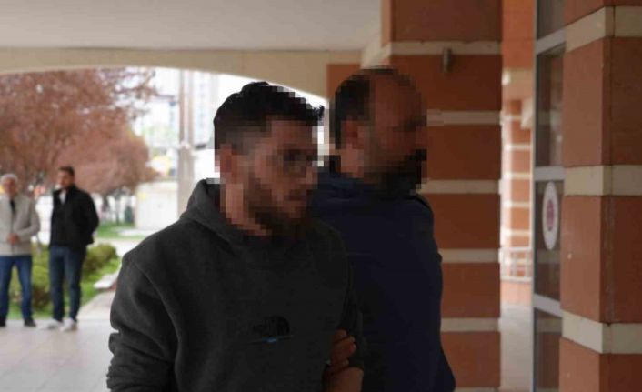 Uyuşturucu parası için araçta infaz edilmişti: Sanıkların yargılanmasına başlandı