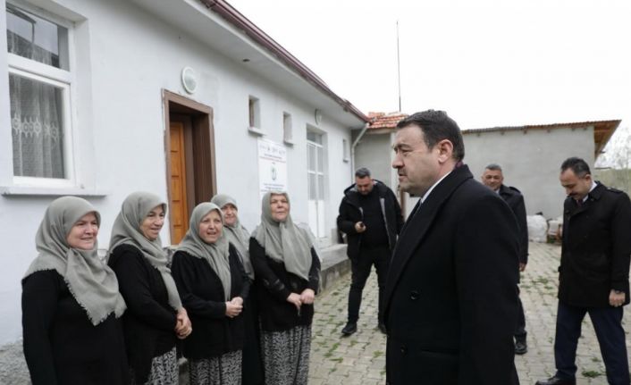 Vali Işın’dan Domaniç’teki kadın kooperatifine destek ziyareti