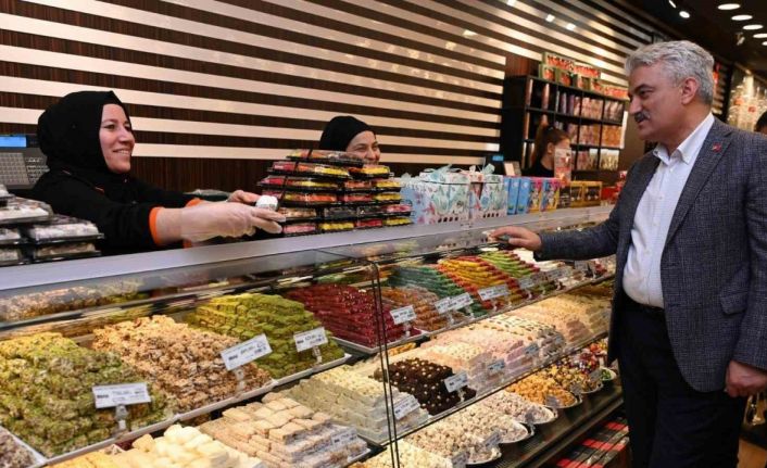 Vali Makas, ekonominin kalbi esnaflarla buluştu