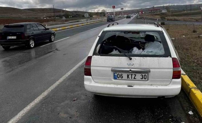 Yağış zincirleme kazaya yol açtı: 3 yaralı