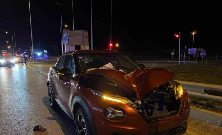 Yolun karşısına geçmek isterken cipin çarptığı kadın öldü