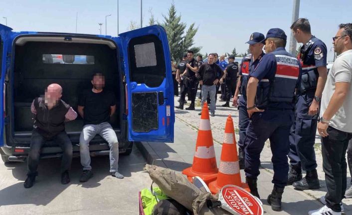 17 yaşındaki genç arazi kavgasında tüfeği ateşledi, bir kişiyi ve yanlışlıkla babasını vurdu