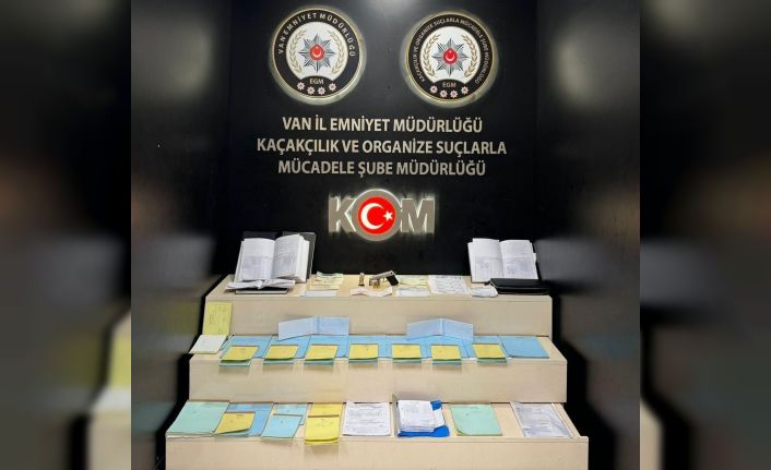 19 emekliyi dolandıran 9 şüpheli yakalandı