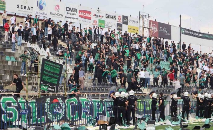 59 yıl sonra amatöre düşen Denizlispor’a bir darbede disiplin kurulundan