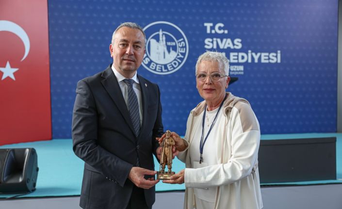 6 farklı döneme ev sahipliği yapan Tarihi Sivas Kalesi turizme kazandırılacak