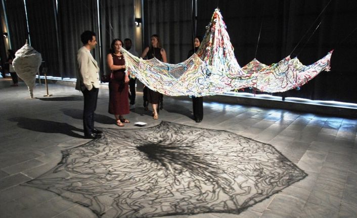 Adana’da "Ben, Biz ve Zaman" sergisi açıldı