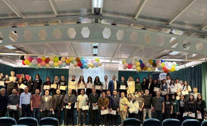 Afyonkarahisar’da öğrenciler bilimin ışığında buluştu