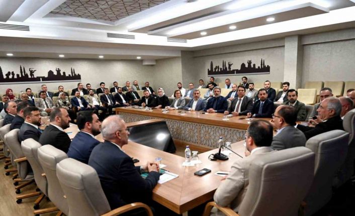 Ak Parti Genel Başkan Vekili Efkan Ala’dan Ak Parti Bursa’ya ziyaret