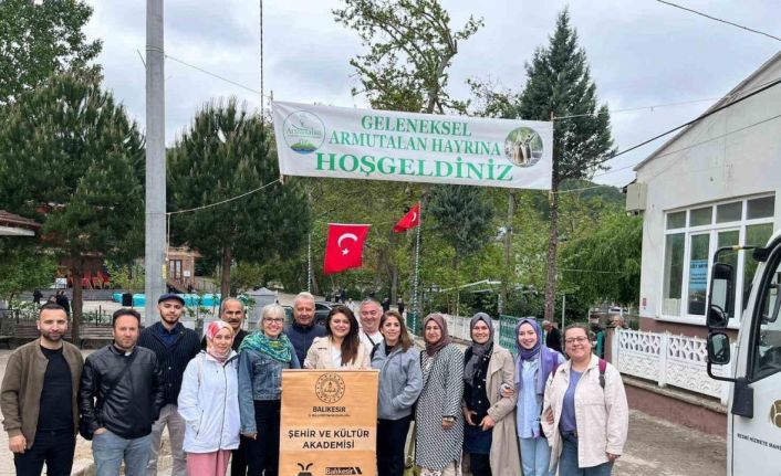 Akademi öğretmenleri Armutalan’da atölye ziyareti yaptı