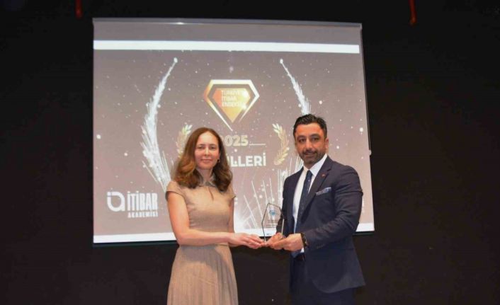 Aksa Doğalgaz’a ‘Enerji Sektörünün En İtibarlı Markası’ ünvanı