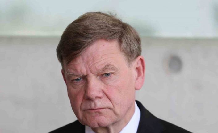 Almanya Dışişleri Bakanı Wadephul: "(İsrail’in Gazze saldırıları) Ateşkes için ciddi müzakerelere geri dönülmesi çağrısında bulunuyoruz"