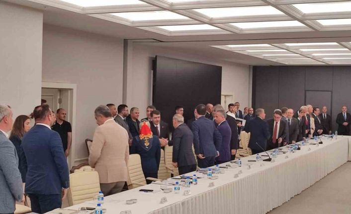 Ankara Valisi Şahin: "Toplamda bakımevlerine toplanan bugüne kadar hayvan sayısı 14 bin 341’dir"