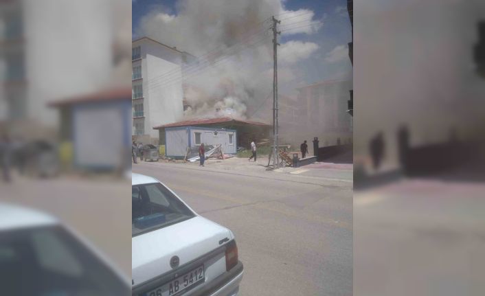 Ankara’da müstakil evde yangın