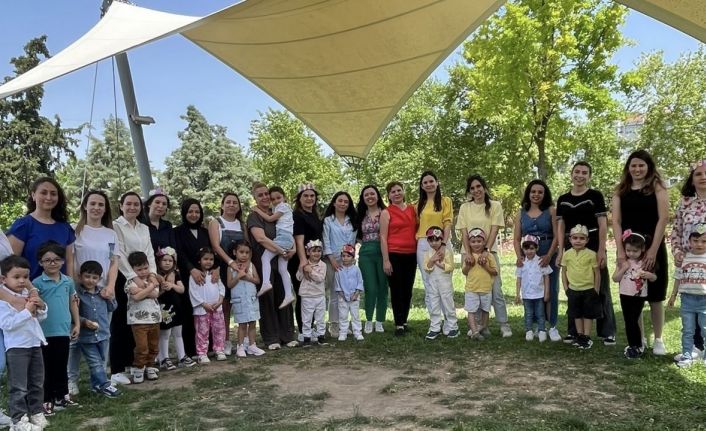 Anneler ve çocuklar doyasıya eğlendi
