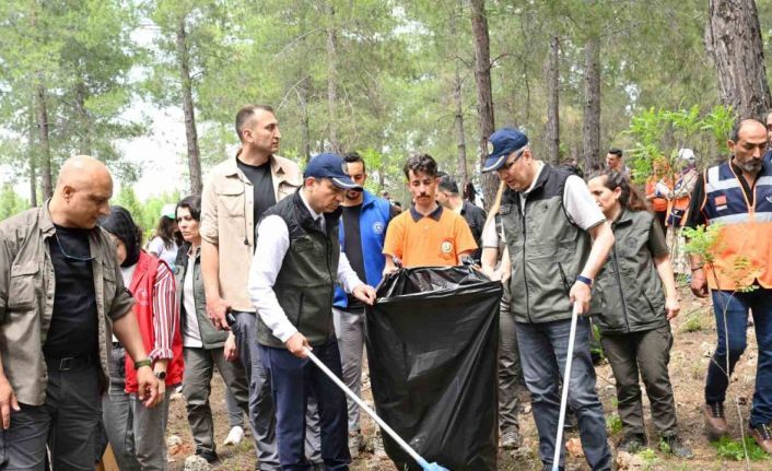 Antalya’da "Orman Benim" etkinliği gerçekleştirildi
