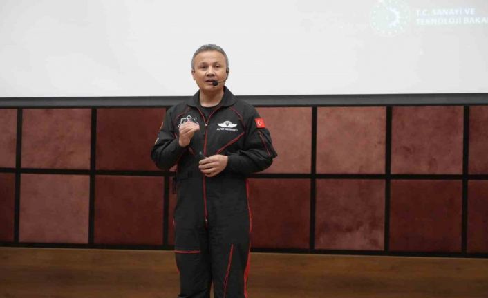 Astronot Alper Gezeravcı: "Uzay alanında ciddi çalışmaların altına imza atmış milletlerden biriyiz"