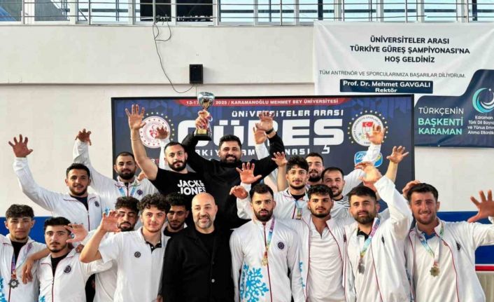 Atatürk Üniversitesi Güreş Takımı Serbest Stil A Klasmanda Türkiye Şampiyonu oldu