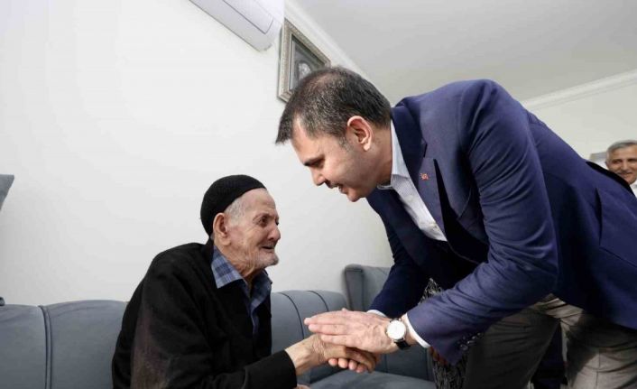 Bakan Kurum: "Her ev huzura kavuşana kadar yanınızda olacağız"