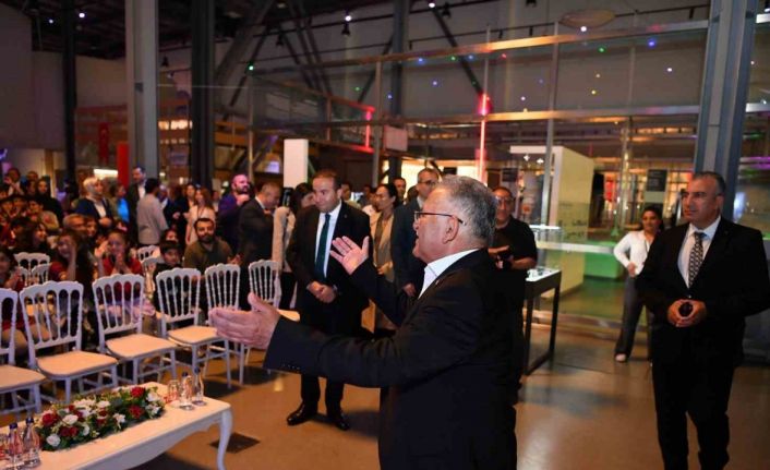 Başkan Büyükkılıç’tan bilime ve tarihe iz bırakan açılış