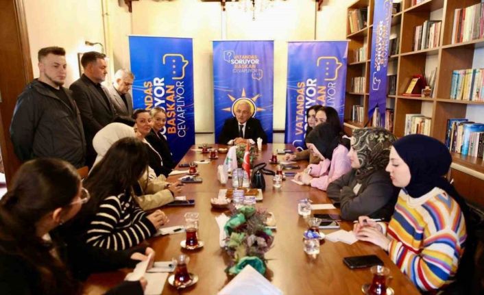 Başkan Güler: "Halkımızla aramıza mesafe koymadan, her fikre değer veren belediyecilik anlayışını, ciddiyetle icra etmek mecburiyetindeyiz"