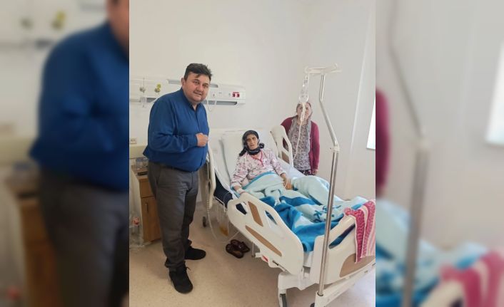 Başkan Gülmez’den anlamlı Anneler Günü ziyareti