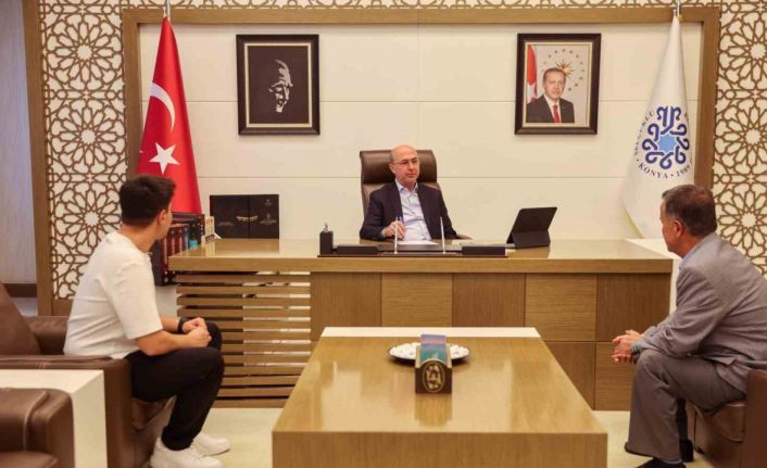 Başkan Pekyatırmacı Halk Günü’nde vatandaşlarla bir araya geldi