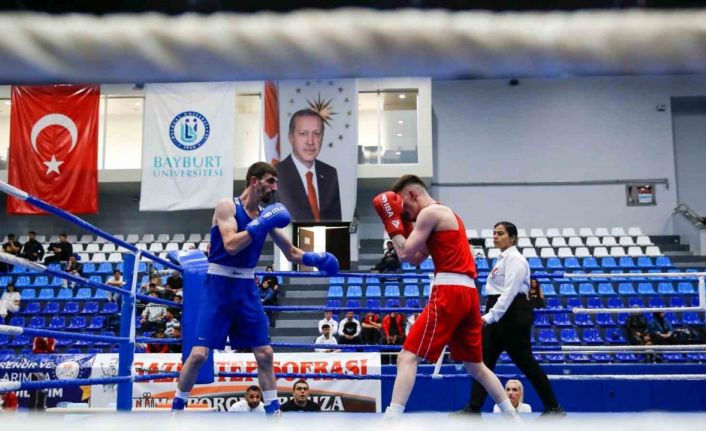 Bayburt’ta ’Boks Turnuvası’ düzenlendi