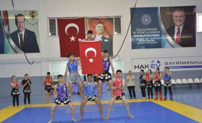 Besni’de 19 Mayıs coşkusu