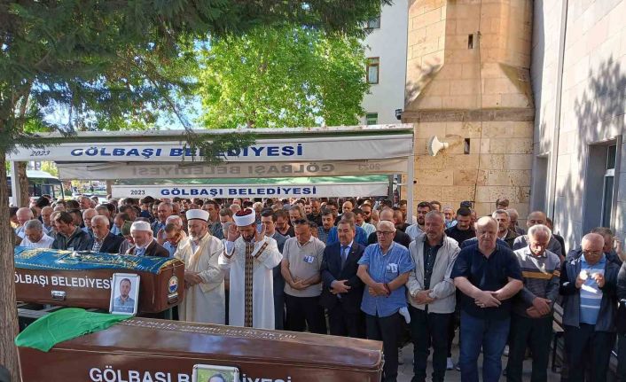 Beton kemerin üzerlerine devrilmesi sonucu hayatını kaybeden çift son yolculuklarına uğurlandı