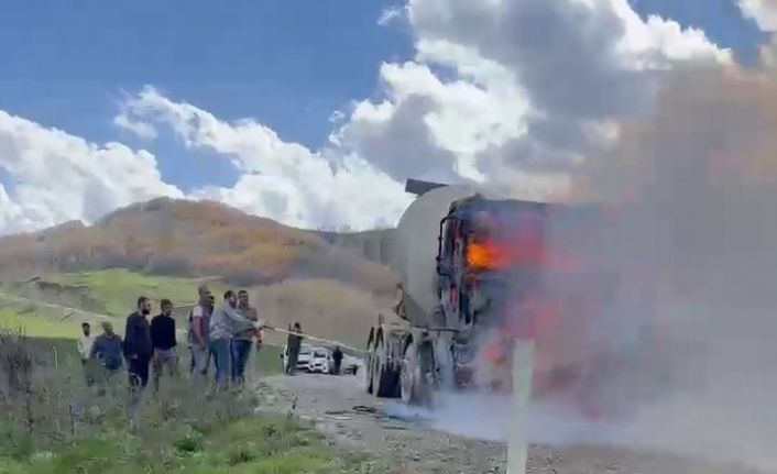 Beton mikseri alev topuna döndü