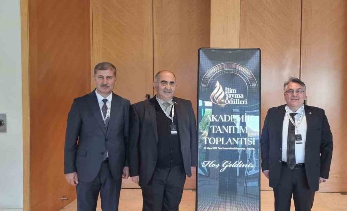 BEUN Rektörü Prof. Dr. Özölçer İlim Yayma Ödülleri akademik tanıtım toplantısına katıldı