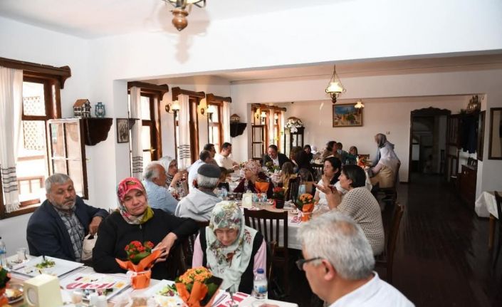 Beypazarı’nda Anneler Günü dolayısıyla şehit anneleri bir araya geldi