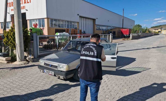 Çaldıkları otomobille drift atan çocuklar "dur" ihtarına uymayıp kaçınca gözaltına alındı