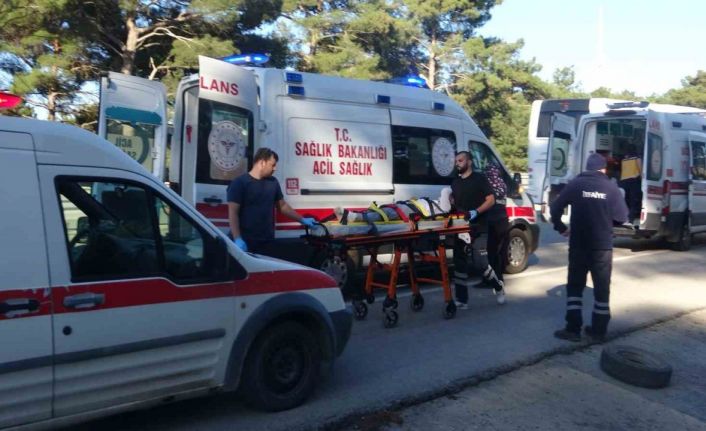 Çanakkale’de trafik kazası: 2 yaralı