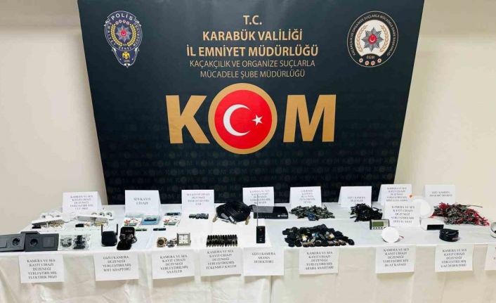 Casus kamera ile Karabük’ten Türkiye’yi izleyip, 55 bin görüntü toplamış