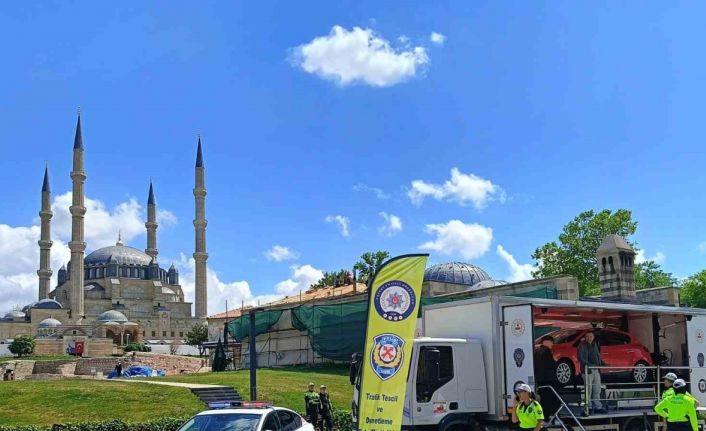 Ceza yiyeceklerini sandılar, simülasyon aracına yönlendirildiler