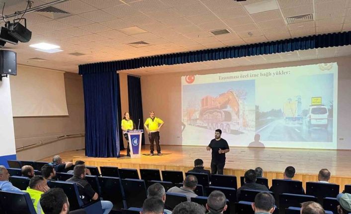 Çorum Belediye personeline yol güvenliği eğitimi