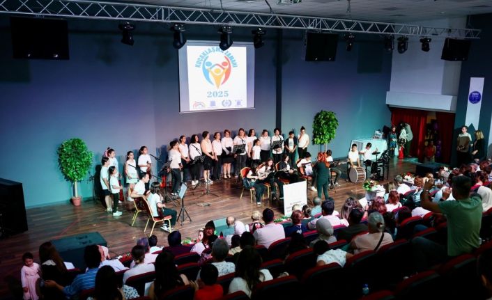 Didim’de "Kucaklaşma Zamanı" projesine destek verenler onurlandırıldı