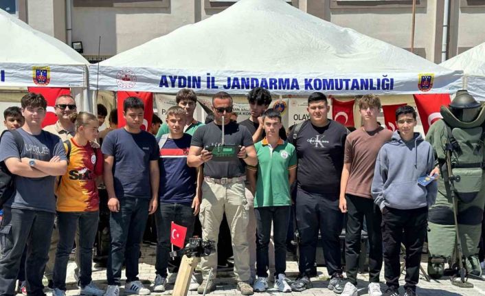 Didim’de öğrencilere jandarma ve sahil güvenlik tanıtıldı