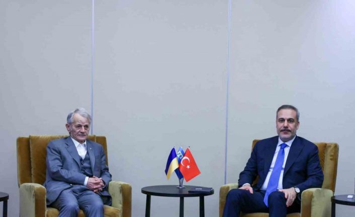 Dışişleri Bakanı Fidan, Kırım Tatarlarının Milli Lideri Kırımoğlu ve KTMM Başkanı Çubarov ile görüştü